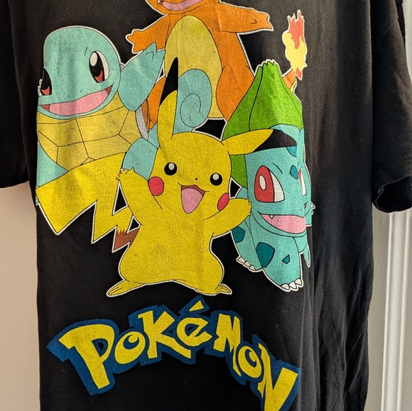 Black Pokémon Graphic T-Shirt. Size L. Preloved. - Picture 5 of 5